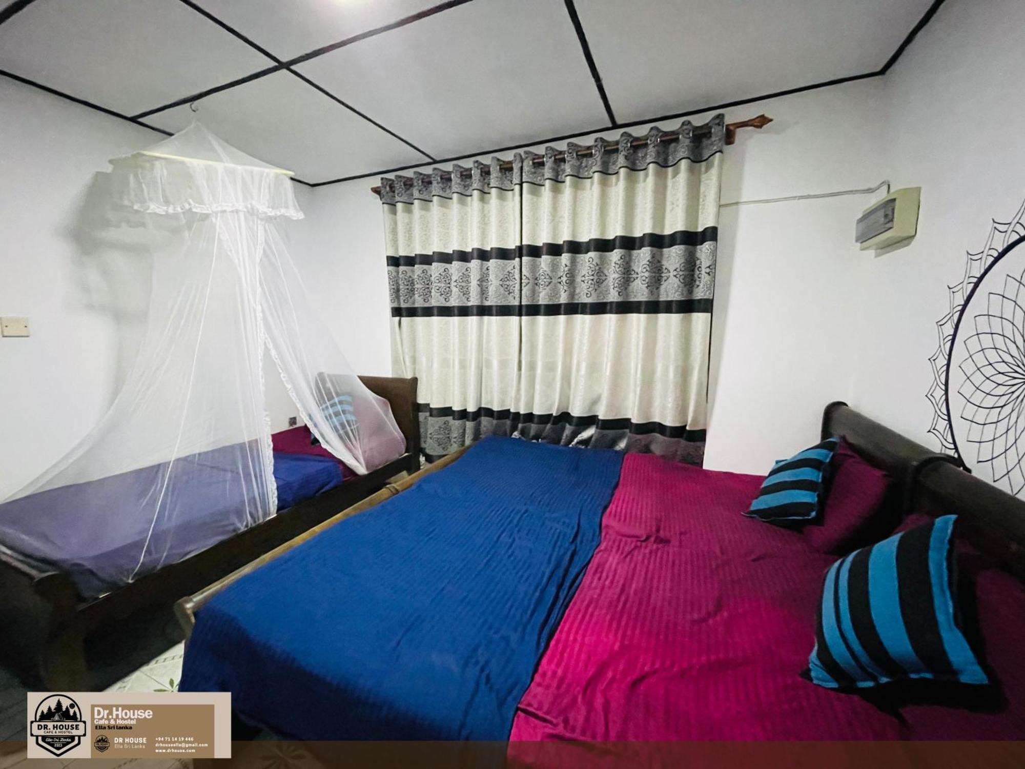 Dr House Ella - Hostel & Cafe Екстер'єр фото