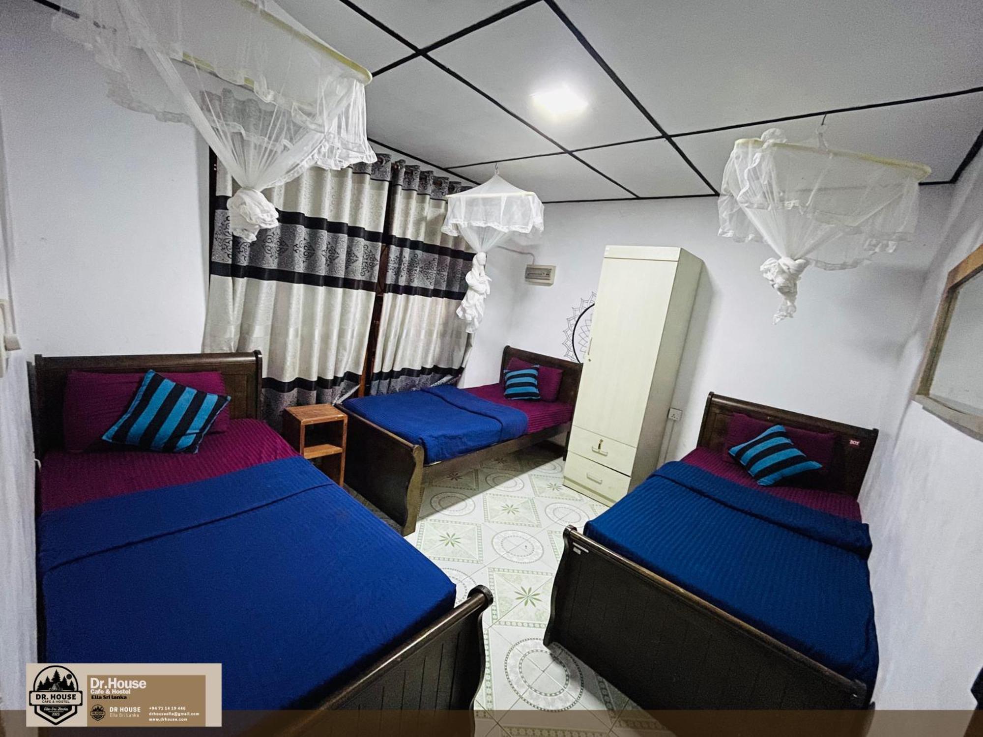 Dr House Ella - Hostel & Cafe Екстер'єр фото