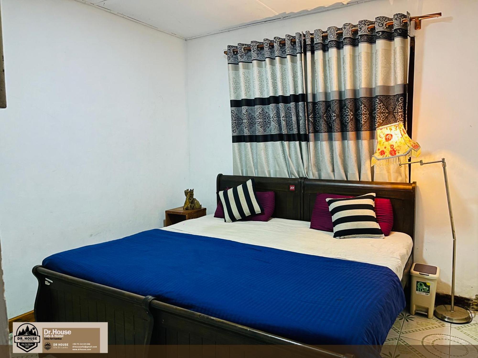 Dr House Ella - Hostel & Cafe Екстер'єр фото